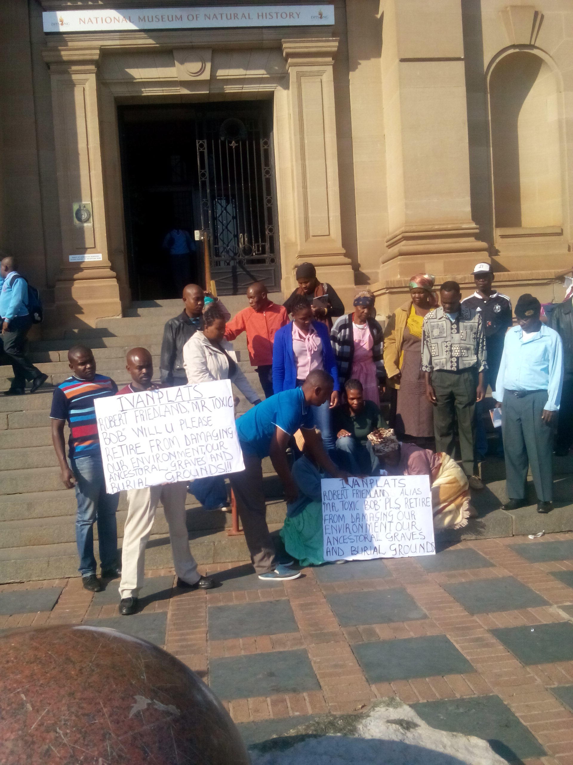 Mokopane residents at SAHRA office