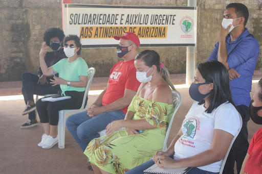 .Meeting of people affected by Aurizona mine spill (MAB photo).